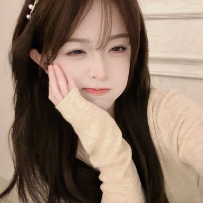 比基尼少女